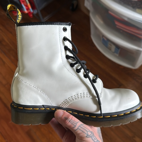 Brand New W7.5 Dr. Martens Boots - Picture 6 of 12